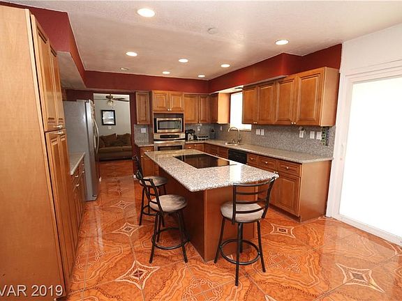 2nd image of 4455 Patterson Ave
