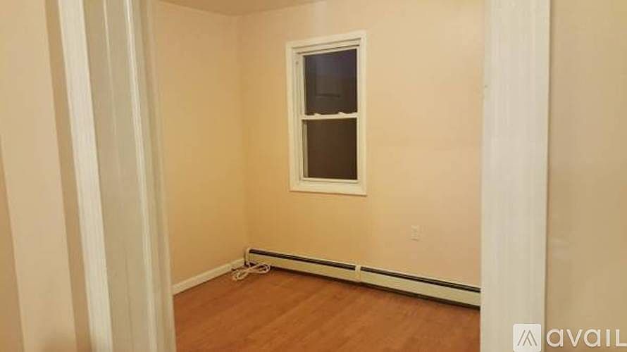 2nd image of 10730 118th St #2