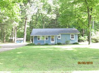 14151 Garfield Dr, Spring Lake, MI 49456