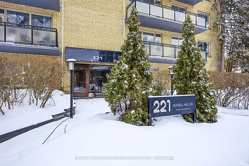 221 Russell Hill Rd #303 Photo 1