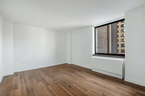 Rented by The Albanese Organization | media 10