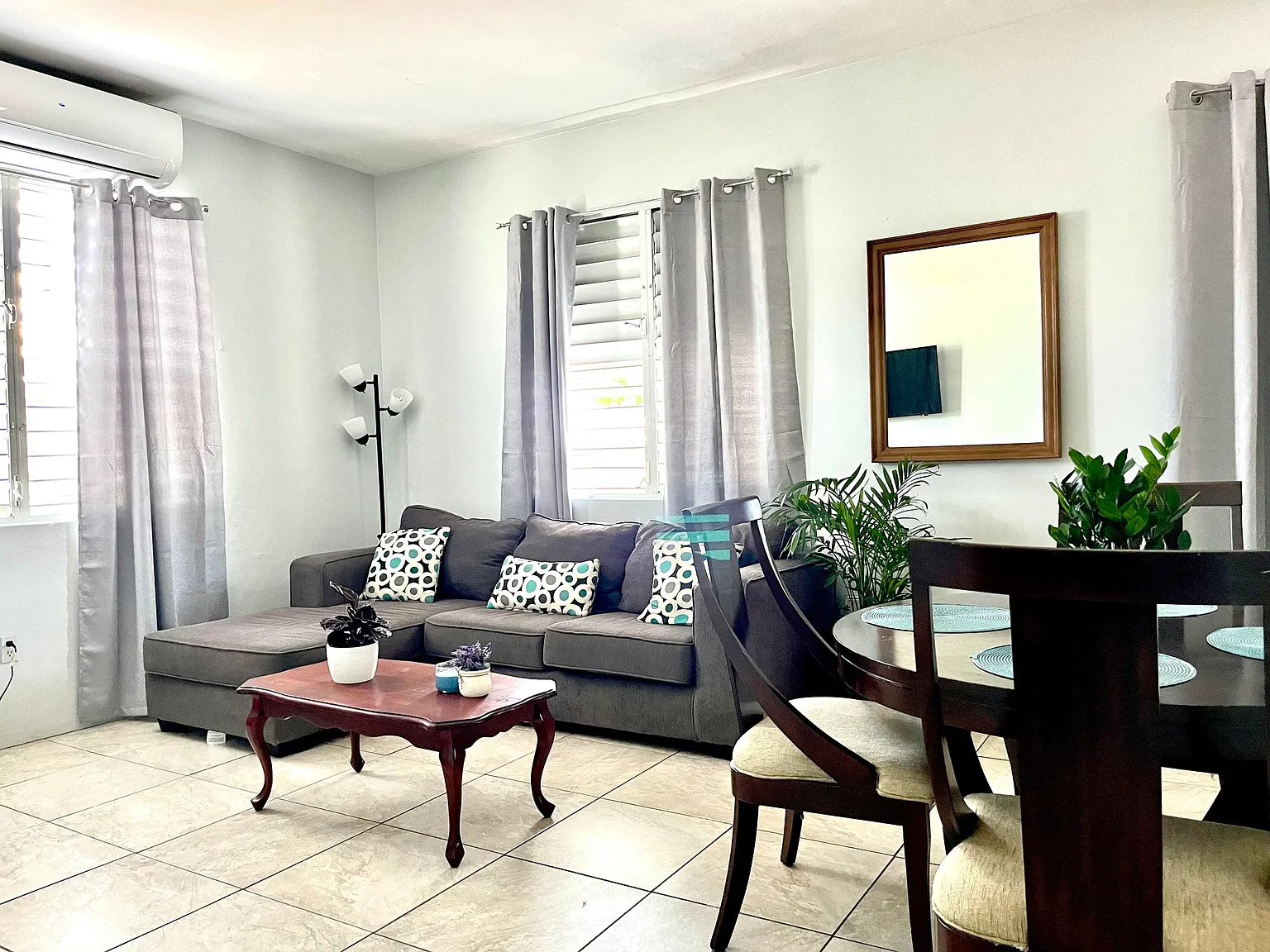 2 bed, 800 sqft, $1,750 — Photo 4