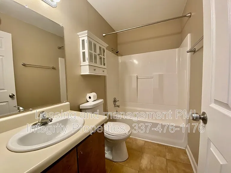 1761 Boulevard De Province #D — Photo 7