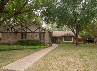 2604 Twinpost Ct, Irving, TX 75062