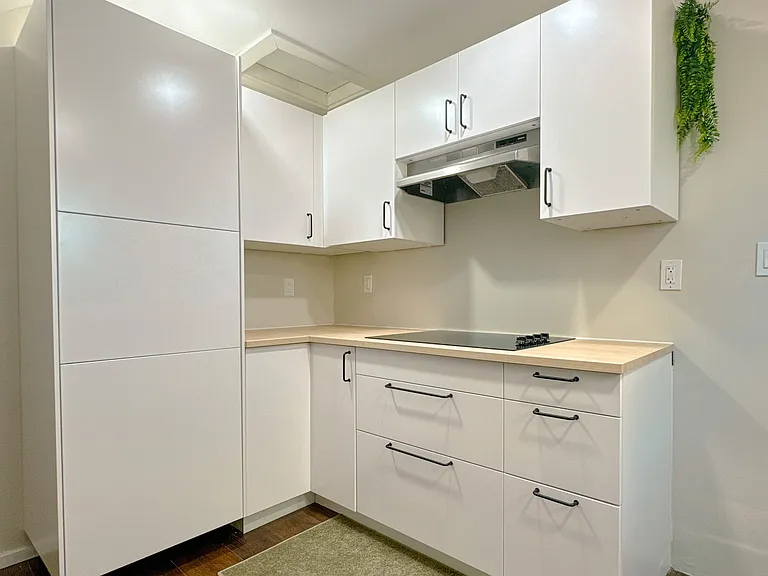 84 Greenwood St #0 — Photo 5