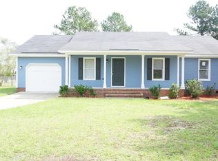 10167 Rockfish Rd, Raeford, NC 28376