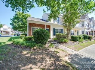 328 Deep Water Ln, Fort Mill, SC 29715
