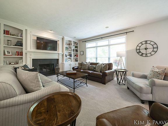 5th image of 6293 Scarborough Dr SE