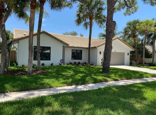 789 Camino Lakes Cir, Boca Raton, FL 33486