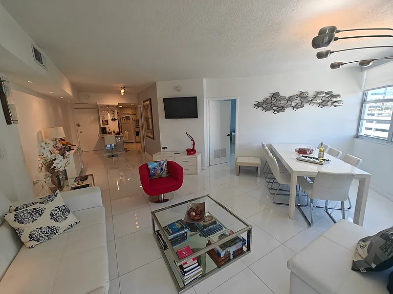801 Brickell Bay Dr #671 — Photo 27
