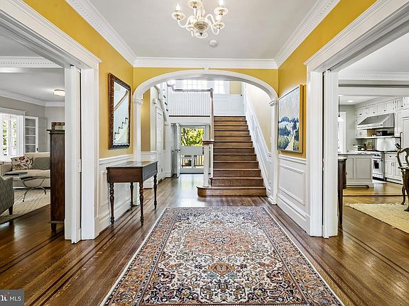 4th image of 112 Ridgewood Rd