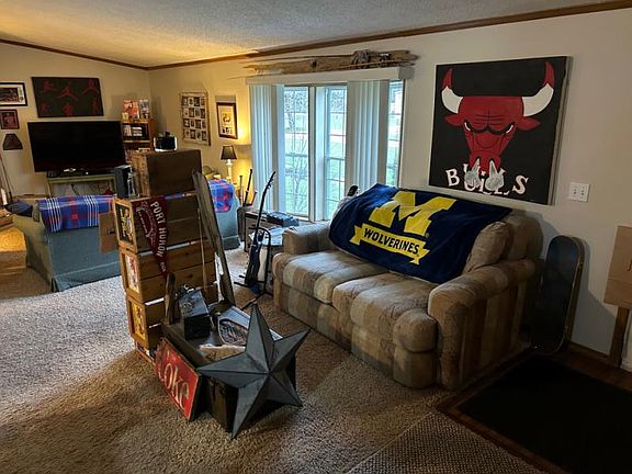 4th image of 7220 Timbertrail