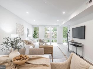 136 Nw #Q, Washington, DC 20001