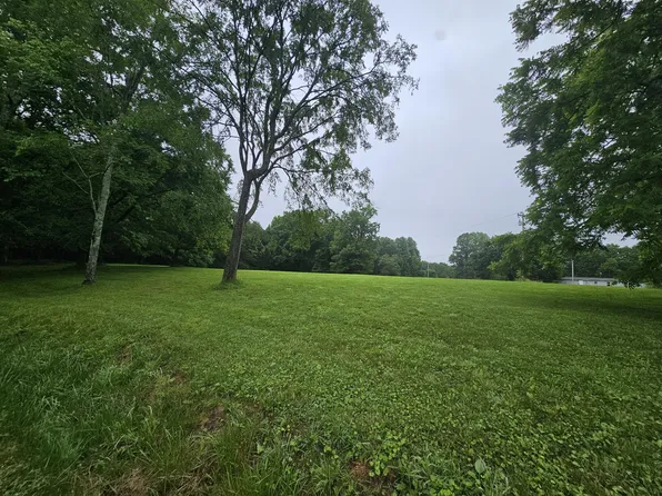2411 State Route 56 Road 3, Tracy City, TN 37387
