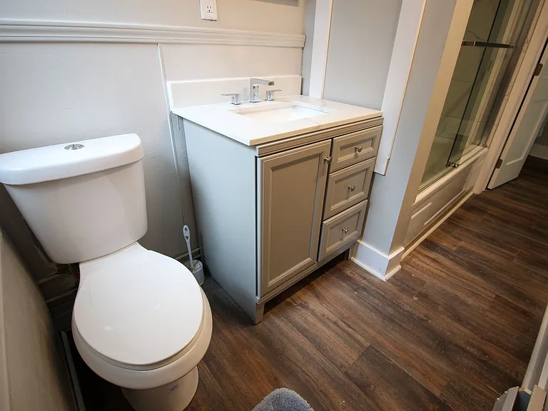 522 Stewart Ave — Photo 156