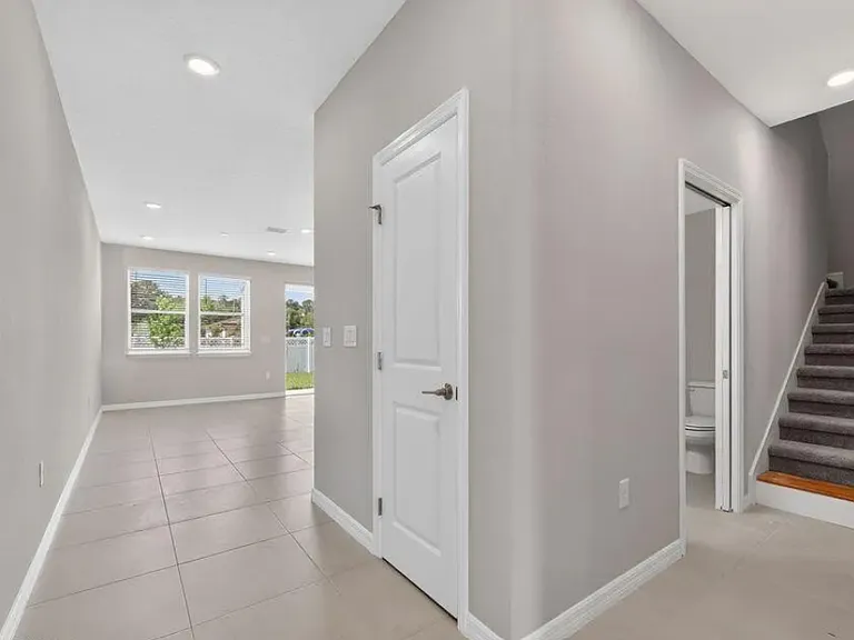 394 Cherry Elm Dr — Photo 1