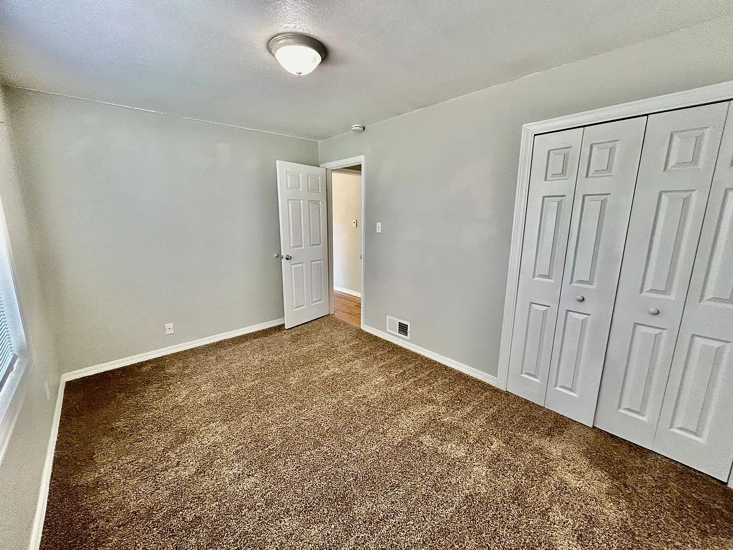 1509-1515 E. Caramillo St. — Photo 3