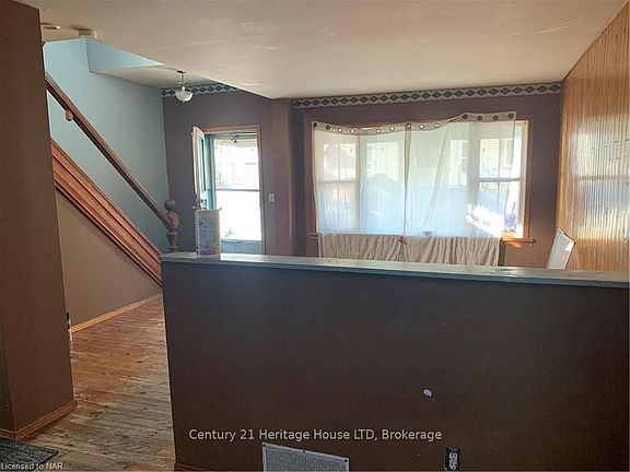 5th image of 4624 Jepson St