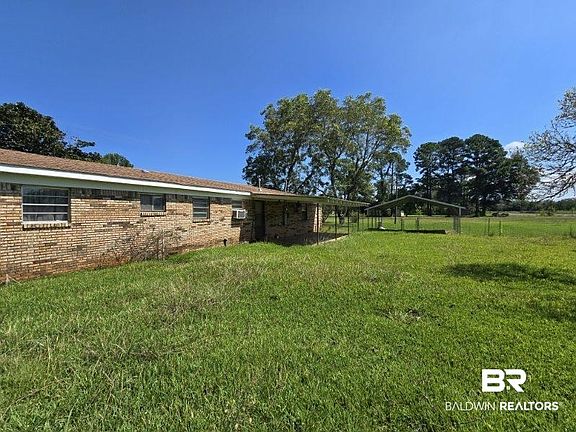 4th image of 4841 Bowden St