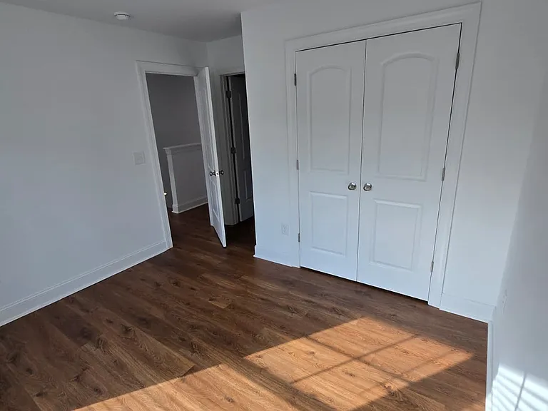 109 Lynn Ave — Photo 22