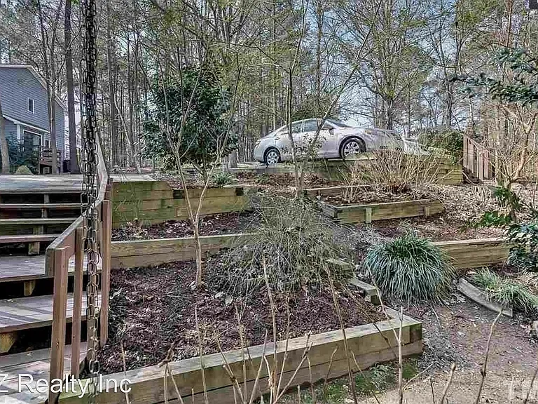 105 Lantern Way — Photo 14