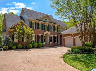 3033 Flint Mill Run SE, Hampton Cove, AL 35763