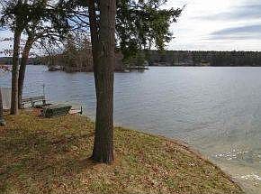 100 Foot of Waterfront