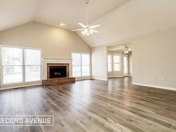 3rd image of 200 Williamsburg Cir