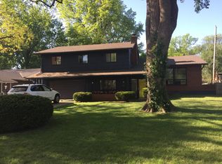 3607 W 47th Pl, Roeland Park, KS 66205