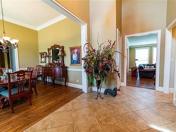 4th image of 11811 Caddo Creek Dr