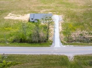 3679 Martha Washingtion Rd, Clarkrange, TN 38553