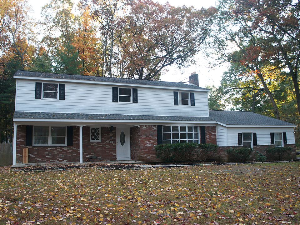 1st image of 18 Secada Dr