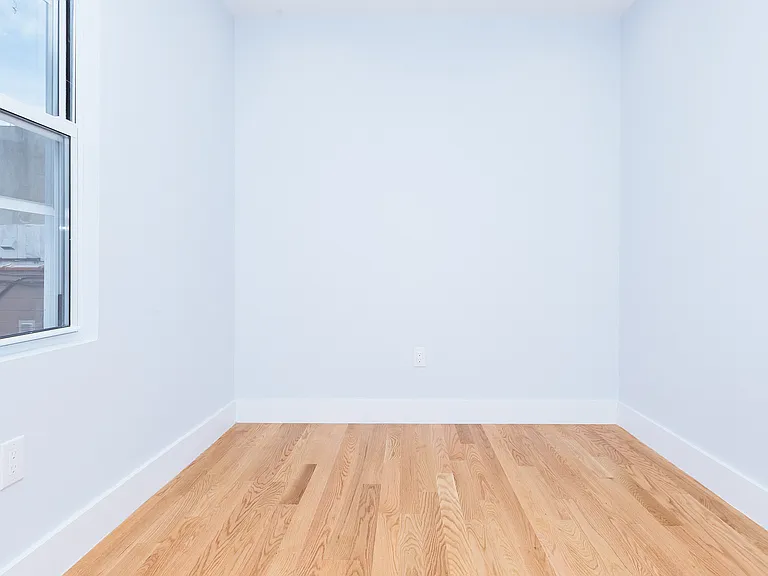 128 India St #3 — Photo 7