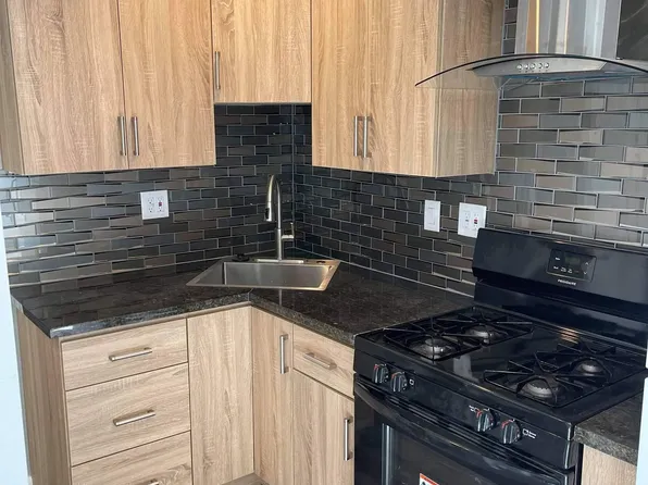 (undisclosed Address), Daly City, CA 94015