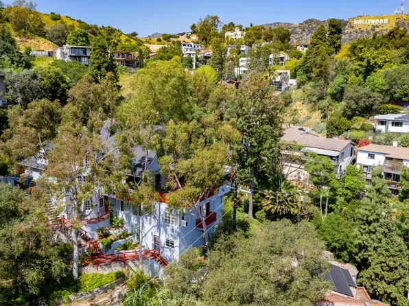 2882 Belden Dr, Los Angeles, CA 90068