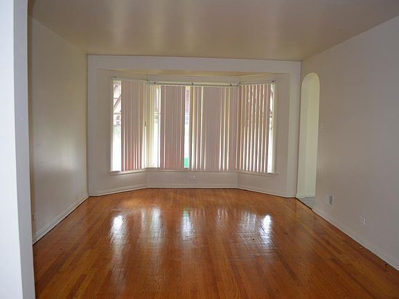 3rd image of 14435 S Wallace Ave