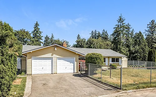 10716 SE 224th Pl Photo 1
