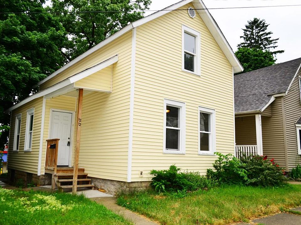 1st image of 1212 Courtney St NW