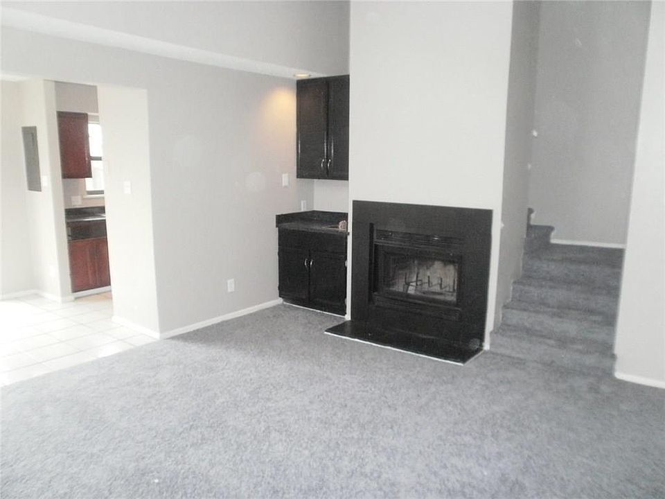 1st image of 617 Lost Springs Ct APT B