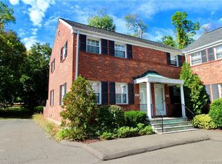307 Bridge St #307, Stamford, CT 06905