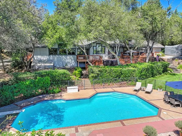 3250 Niegel Estates Dr, Newcastle, CA 95658