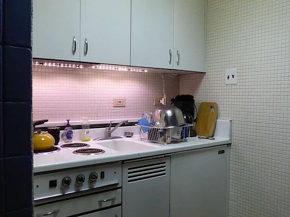 5th image of 1904 Greenwood St Unit 1