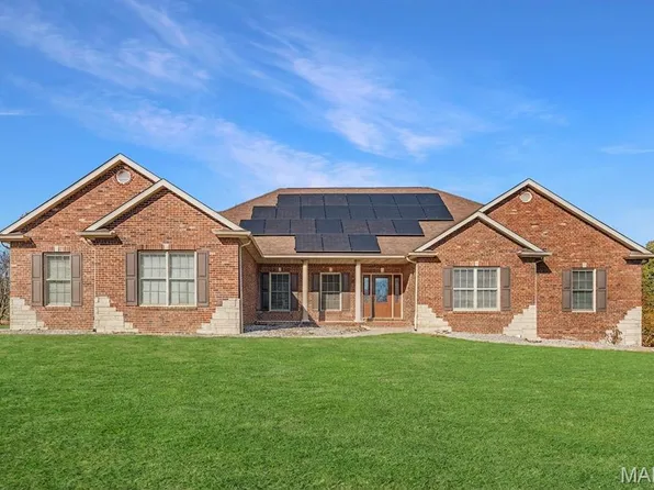 166 Berringer Dr, O'Fallon, IL 62269