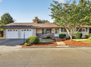230 SW 7th Ave, Canby, OR 97013