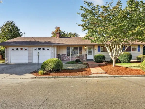 230 SW 7th Ave, Canby, OR 97013
