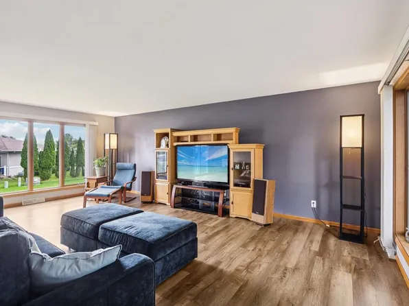 7537 Polar Bear Trail, Madison, WI 53719