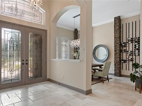 5th image of 16339 Burniston Dr