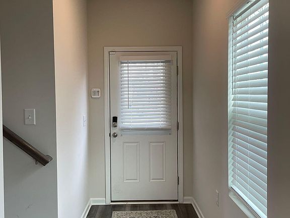 2nd image of 1040 S Fieldhaven Dr