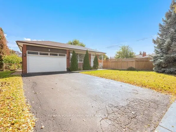 3 Indianola Dr, Toronto, ON M9C 3P1
