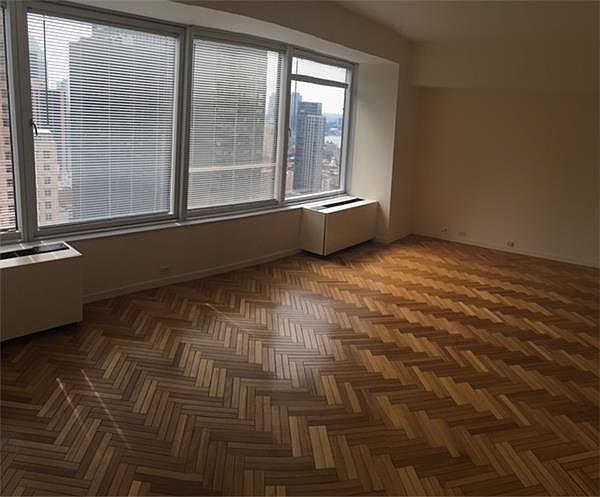 1st image of 150-156 W 56th St APT 4109